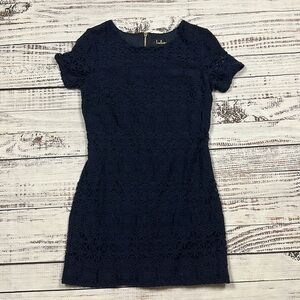 Lulu’s lacy mini dress navy blue size‎ small